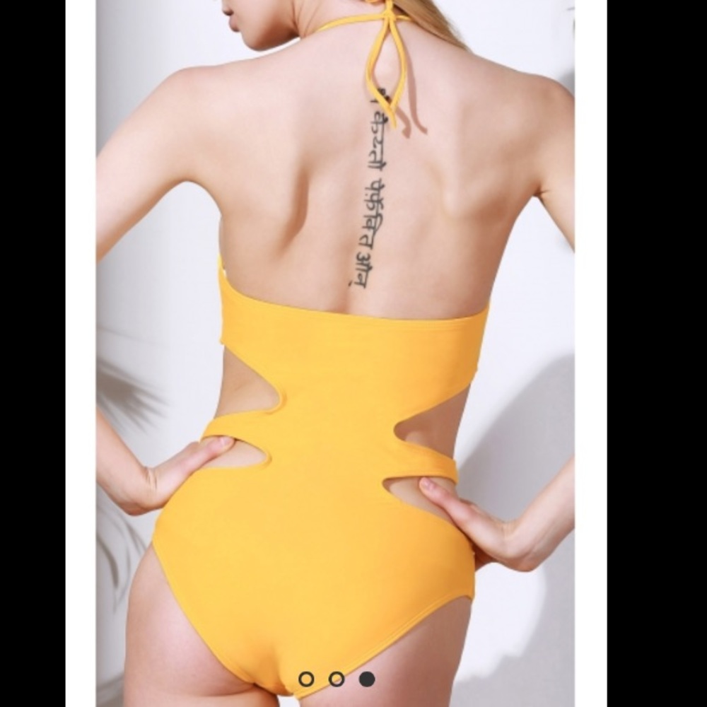 Yellow cut out one piece swimsuit - Picture 2 of 3